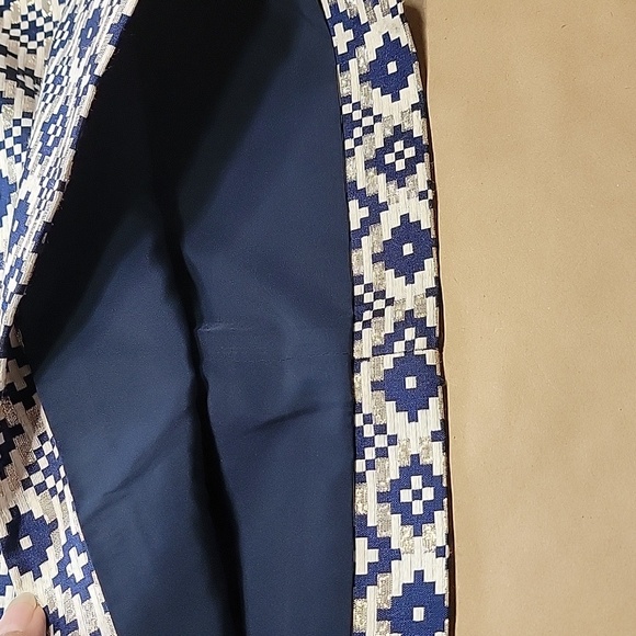 J. Crew Size 2 Blue, White, Metallic Taupe Geometric Pattern Pencil Skirt, EUC - Picture 8 of 11